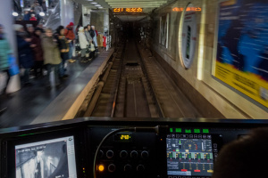 В горсовете Харькова опровергли, что детей и женщин просят покинуть метро