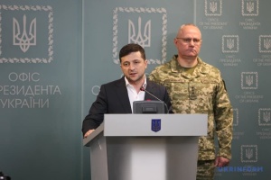 Zelensky : Les militaires ukrainiens contrôlent la situation à Zolote