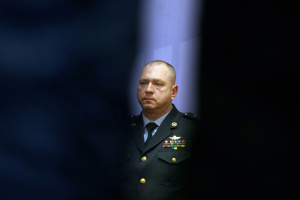 Суд продовжив запобіжний захід ексголові ДПСУ Дейнеку до 30 травня