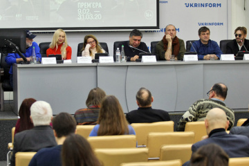 У Києві відкриється виставковий проєкт Арсена Савадова