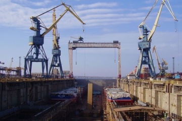 Президента просять взяти під контроль ситуацію з арештом суднобудівного заводу «Океан»