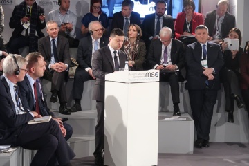 Зеленський заявляє, що не має даних про перенесення