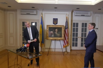 США урочисто повернули Україні картину, викрадену нацистами під час Другої світової