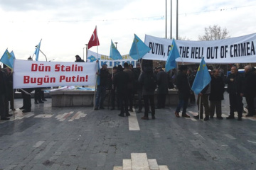 В Турции митинговали против оккупации Крыма