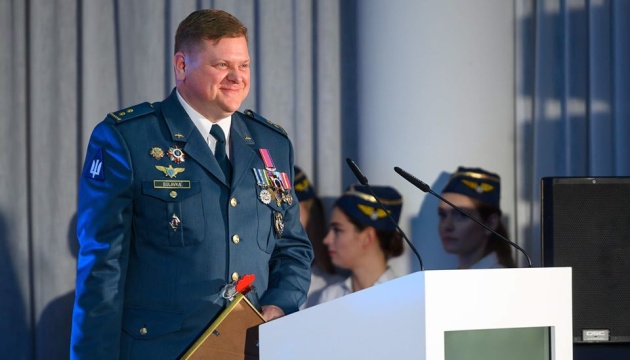 Українського льотчика нагородили у Польщі за найкращий пілотаж на винищувачі Су-27