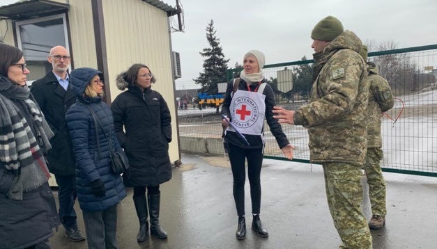 Ambassador of Canada Larisa Galadza visits entry-exit checkpoint in Stanytsia Luhanska