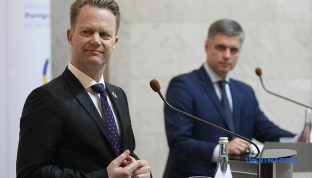 Глава МЗС Данії запевнив у підтримці територіальної цілісності України