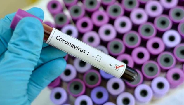Лікар, який першим повідомив про коронавірус, помер після реанімації