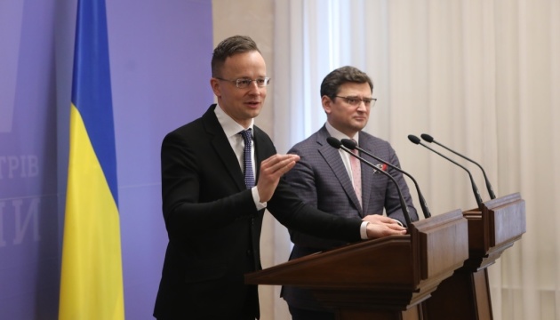 Hungary interested in restoring good neighborly relations with Ukraine - Szijjarto