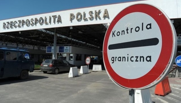 Торік до Польщі не пустили майже 60 тисяч українців