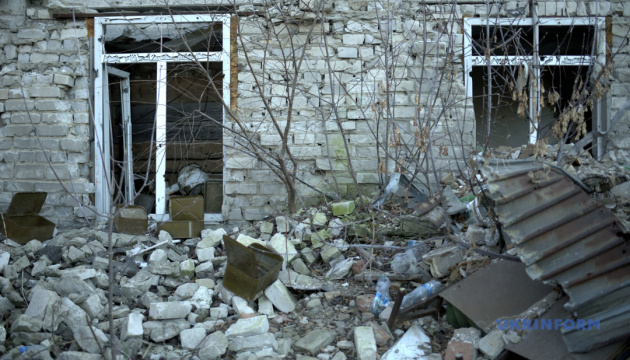 Eine tausend Häuser im Donbass, beschädigt infolge Beschießungen Russlands, werden wiederhergestellt 