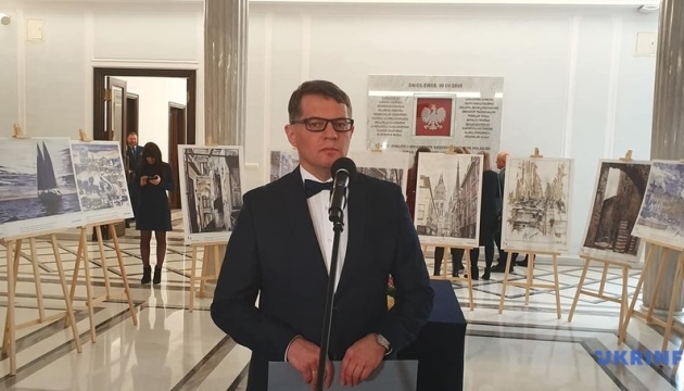 Im polnischen Sejm Suschtschenkos Gemäldeausstellung eröffnet