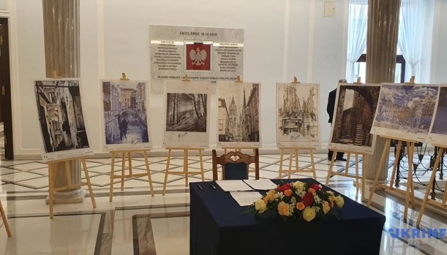 Exhibition of Sushchenko's drawings opens in Poland's Sejm