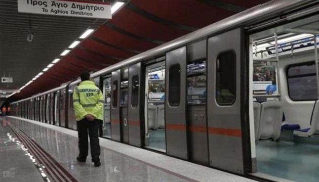 Афіни паралізував 24-годинний страйк працівників громадського транспорту