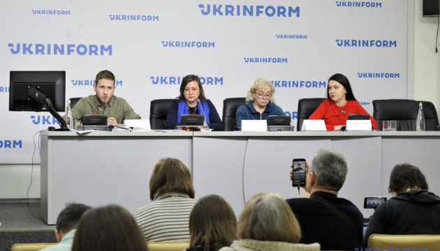 Напади, полон і катування: правозахисники розповіли про переслідування журналістів в Криму