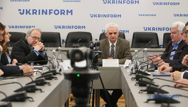 Вибори в усій Україні включно з Донбасом призведуть до легітимізації “Л/ДНР” - експерт