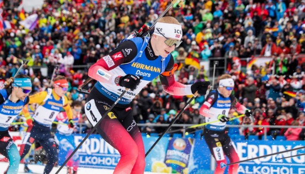 Норвежець Бьо переміг у мас-старті чемпіонату світу з біатлону; Прима - у топ-20