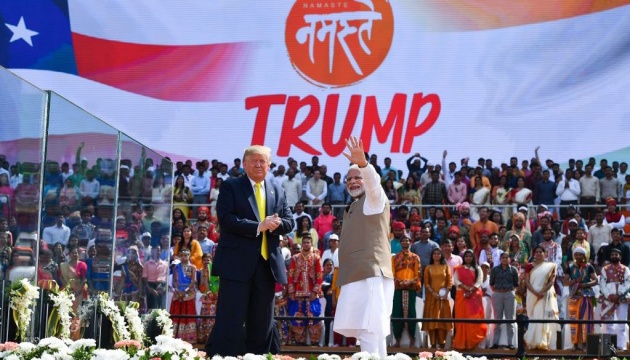 Трамп зібрав 200-тисячний стадіон в Індії