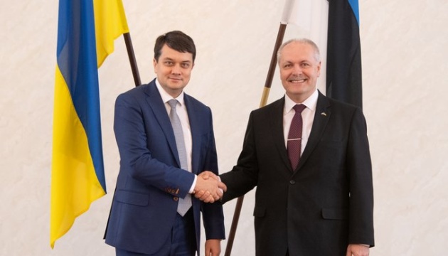 Разумков зустрівся зі спікером естонського парламенту
