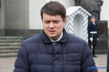 На позачергову Раду запросили Кабмін, депутати заслухають звіти силовиків