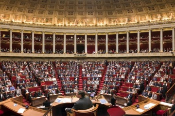 Нижня палата парламенту Франції попередньо схвалила пенсійну реформу