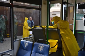 В Одесі через загрозу коронавірусу двічі на день дезінфікують міський транспорт
