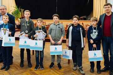 Школьник из Харькова выиграл три золотые медали чемпионата Украины по шахматам