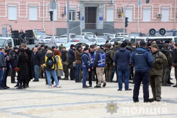 Сутичок та провокацій не було: як у Києві пройшли жіночі марші