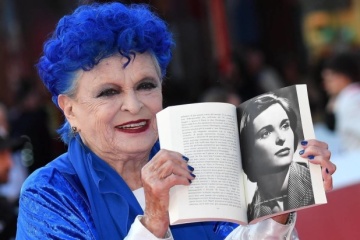 Померла актриса Лючія Бозе - імовірно від коронавірусу