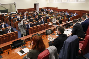 Київ виділив майже мільярд на медицину і 300 мільйонів малозабезпеченим