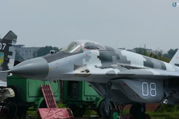 Українським військовим передали модернізований винищувач МіГ-29
