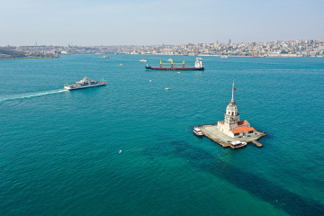 В Стамбуле закрыли паромное сообщение