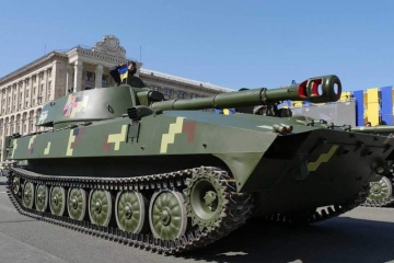 Українські військові отримали відремонтовані САУ