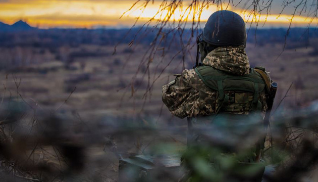 Invaders fire heavy mortars in Donbas. Four Ukrainian soldiers wounded