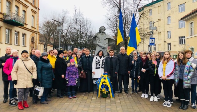 У Вільнюсі відбулися урочисті заходи до дня народження Тараса Шевченка