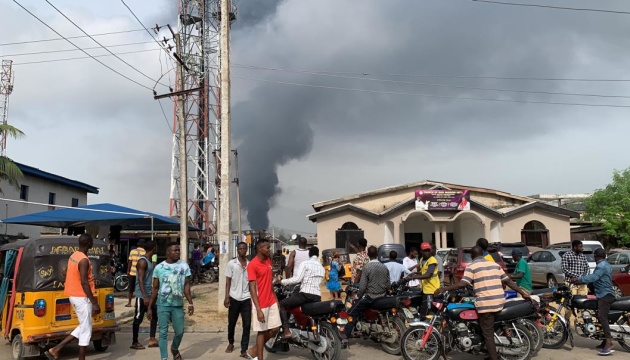 У Нігерії вибухнув нафтопровід, зруйновані багато будинків