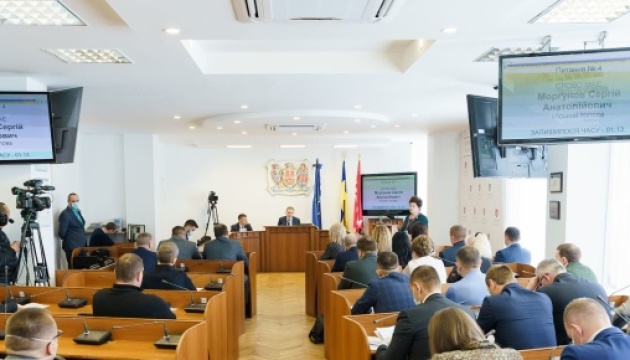 На Вінниччині депутати виділили кошті для апаратів ШВЛ та реєстрації «швидких» На Вінниччині депутати виділили кошті для апаратів ШВЛ та реєстрації «швидких»