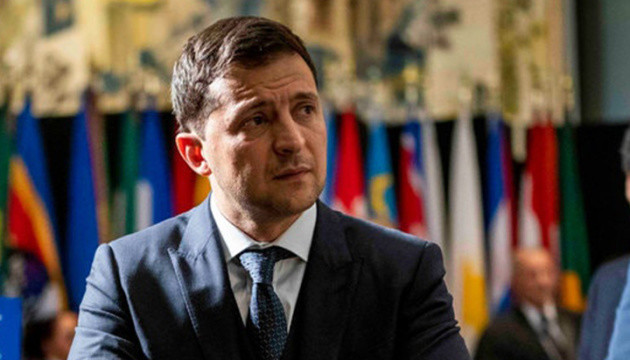 Volodymyr Zelensky se rend au Royaume-Uni pour une visite officielle