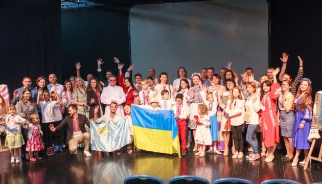 Українська школа в Дубаї оголосила естафету-челендж для тих, хто на карантині