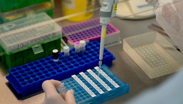 МОЗ відкликатиме ліцензії лабораторій, які не повідомлятимуть результати тестів на коронавірус
