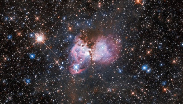 Телескоп Hubble зробив знімок туманності Тарантул