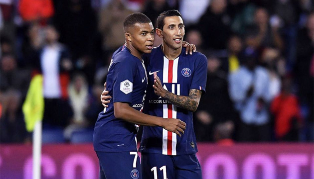 Половині футбольних клубів Франції загрожує банкрутство