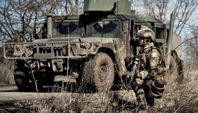 Окупанти прицільно гатили по позиціях ЗСУ з гранатометів, дев'ятеро бійців поранені 