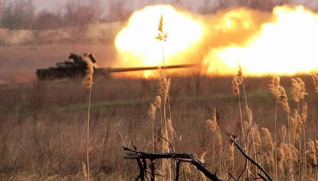 Ocupantes atacan las posiciones ucranianas cerca de Opytne, Krasnogorivka y Kamyanka