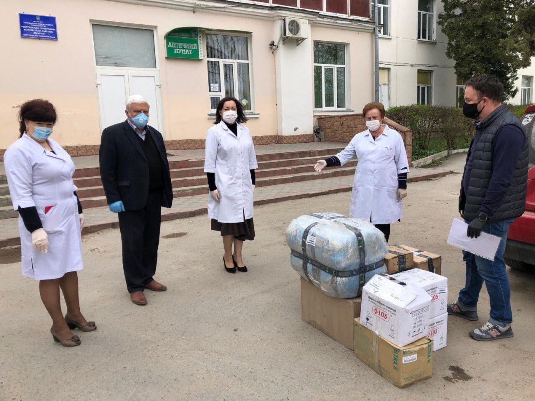 Діаспора в США та Канаді зібрала вже 75 тисяч доларів для допомоги українським лікарям