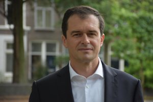 Всеволод Ченцов, Посол Украины в Нидерландах