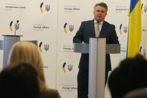 У МЗС започаткували освітній проєкт «Дипломатія пам’яті» для протидії російській дезінформації
