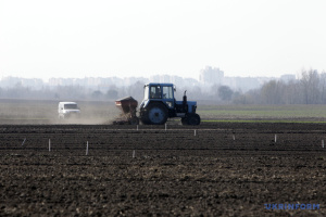 Українські фермери зможуть безкоштовно отримати насіння для весняної посівної