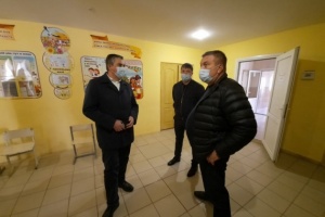 В Іллінцях на Вінниччині завершують капітальний ремонт гімназії – «Велике будівництво»