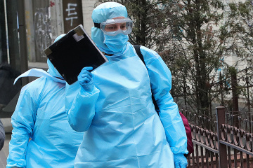 Ucrania suma 5.710 casos de COVID-19